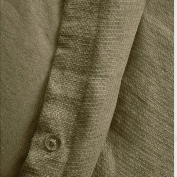 Quince Euro Linen Waffle Duvet Cover Set Queen- Aloe Green washed for softness - Picture 5 of 7